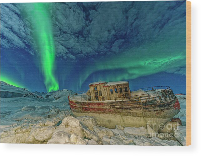 00648338 Wood Print featuring the photograph Aurora Borealis and Boat by Shane P White