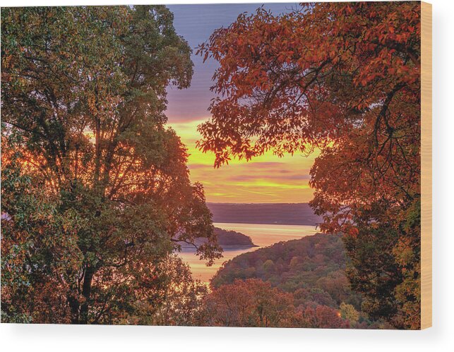 Beaver Lake Wood Print featuring the photograph Autumn Morning Overlooking Beaver Lake by Gregory Ballos