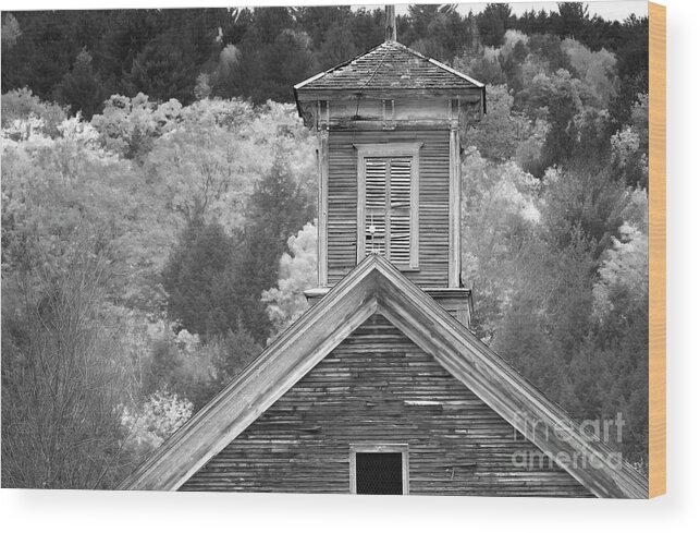 Farming Wood Print featuring the photograph Barn Montgomery Vermont by George Robinson