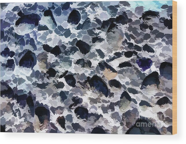 Rock Wood Print featuring the photograph Blue Mountain by Elaine Teague