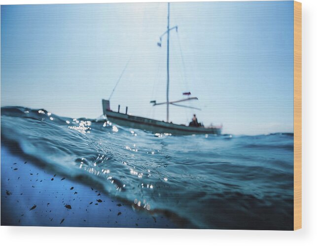 Ocean Wood Print featuring the photograph Blurred Lines by Sina Ritter