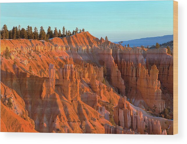 National Park Wood Print featuring the photograph Bryce at Sunrise 2 by Jonathan Nguyen