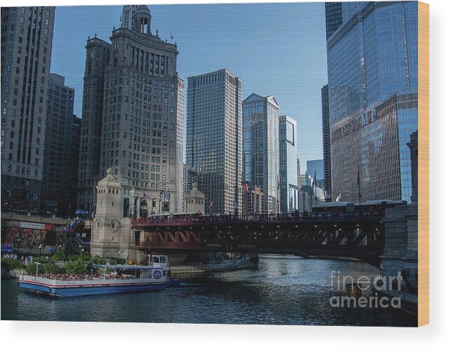 Joshua Mimbs Wood Print featuring the photograph Chicago by FineArtRoyal Joshua Mimbs