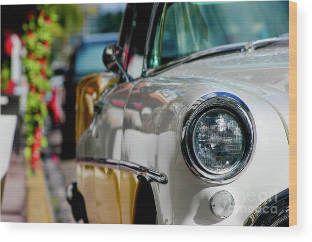 Miami Wood Print featuring the photograph Classic Car on Miami Beach by Wilko van de Kamp Fine Photo Art