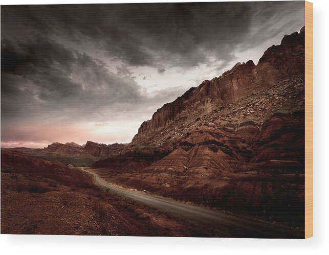 Utah Wood Print featuring the photograph Desert Road - Dusk by Mark Gomez