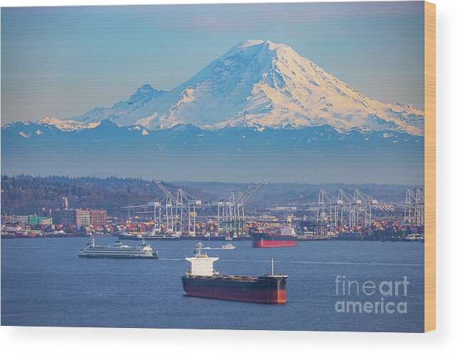 America Wood Print featuring the photograph Ferries and ships in Seattle harbor by Inge Johnsson
