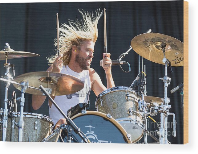 Foo Wood Print featuring the photograph Foo Fighters Taylor Hawkins by Action