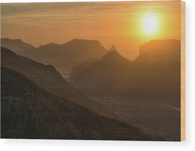 Sunset Wood Print featuring the photograph Coastal Layers by Scott Warner