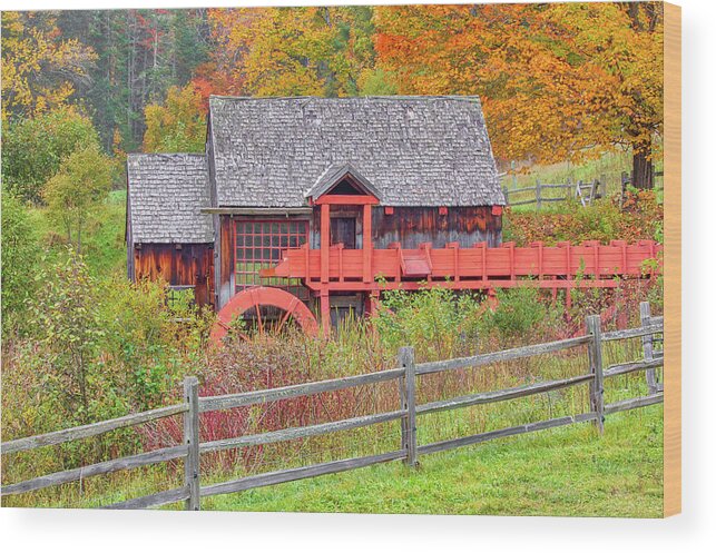 Guildhall Grist Mill Wood Print featuring the photograph Grist Mill in Guildhall Vermont by Juergen Roth