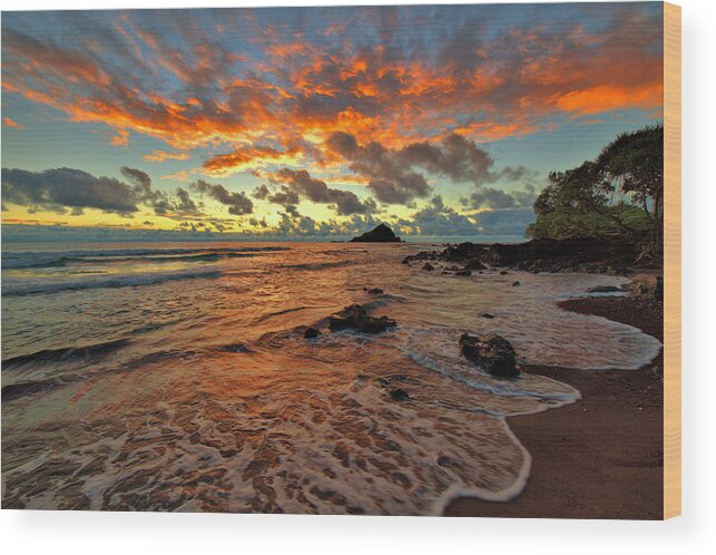 Hana Wood Print featuring the photograph Hana Sunrise - Maui by Stephen Vecchiotti