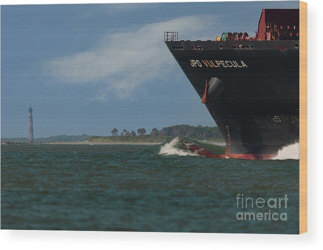 Morris Island Lighthouse Wood Print featuring the photograph Heading Past Morris Island Lighthouse - JPO Vulpecula by Dale Powell