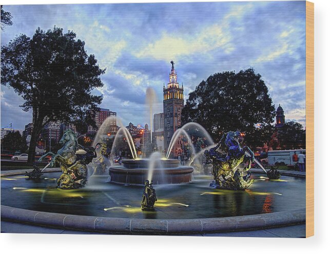 Fountain Wood Print featuring the photograph J. C. Nichols Fountain by Jean Hutchison