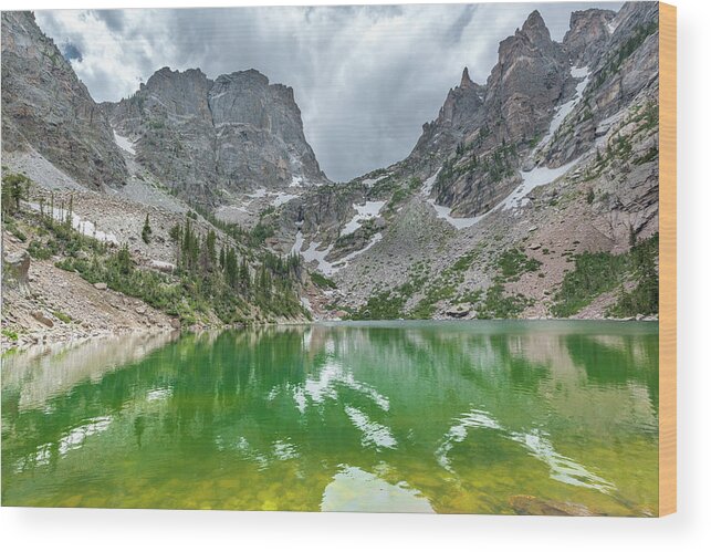 Green Wood Print featuring the photograph Lake Haiyaha by Sebastian Musial