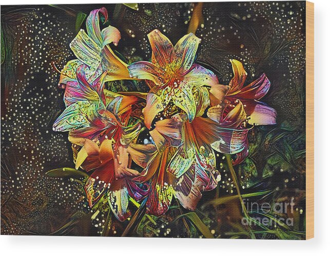Lily Art Wood Print featuring the photograph Lily Art by Kaye Menner by Kaye Menner