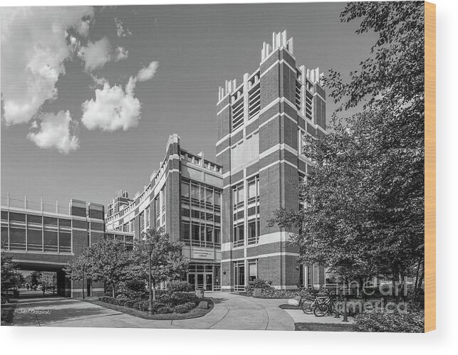 Marquette University Wood Print featuring the photograph Marquette University Raynor Library by University Icons
