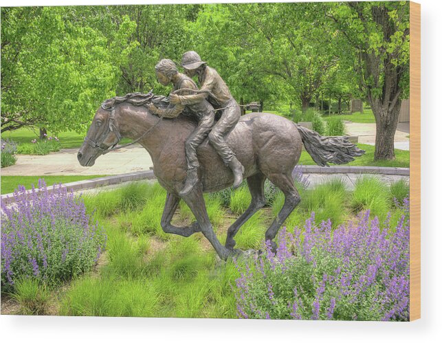 Martin Brothers Wood Print featuring the photograph Martin Brothers Statue by Jeff White