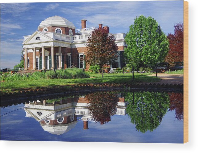 Monticello Wood Print featuring the photograph Monticello With Reflection by Douglas Taylor