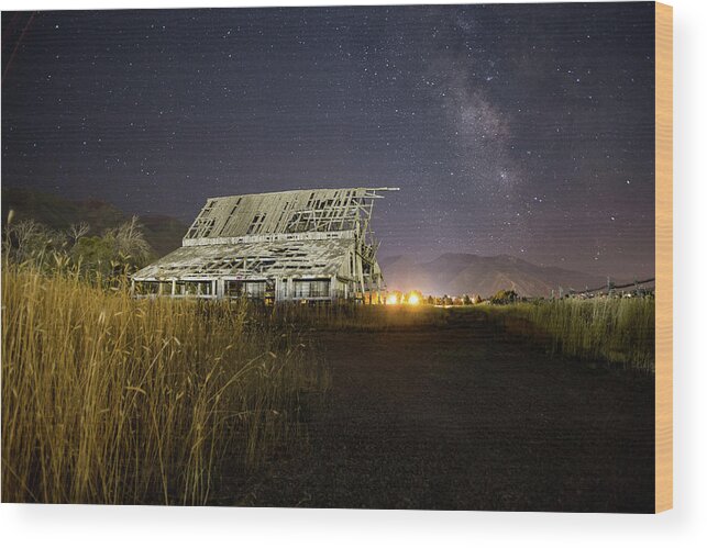 Barn Wood Print featuring the photograph Night Barn by Wesley Aston