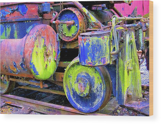 Trains Wood Print featuring the photograph Old Paint by Larey McDaniel
