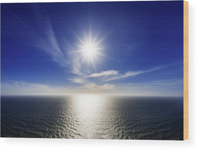 Paradise Wood Print featuring the photograph Pacific Ocean and Sun by Pelo Blanco Photo