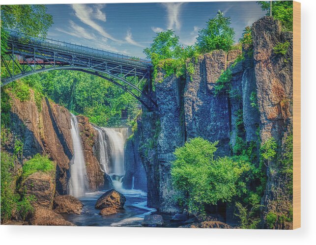 Great Falls Wood Print featuring the photograph Paterson Great Falls by Penny Polakoff