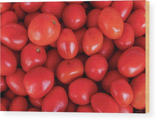 Tomatoes Wood Print featuring the photograph Plum Tomatoes by Bradford Martin