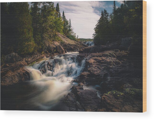 Rainbow Falls Wood Print featuring the photograph Rainbow Falls by Jay Smith