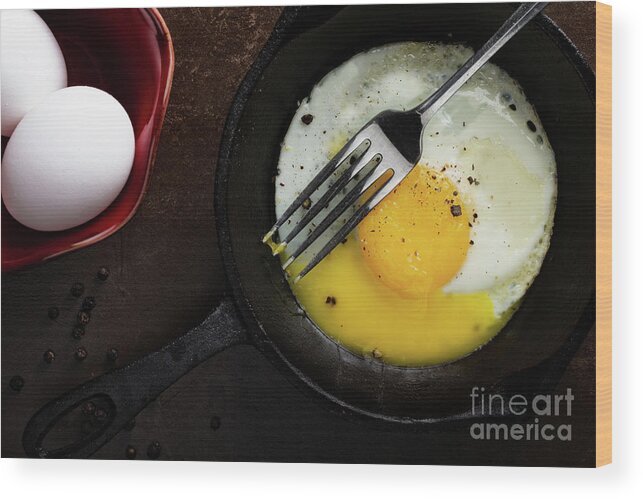Kitchen Wood Print featuring the photograph Rustic Fried Egg by Jarrod Erbe