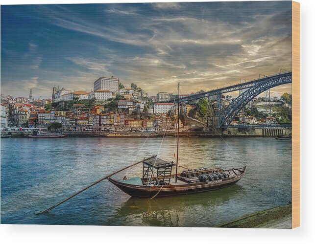 Porto Wood Print featuring the photograph Shipping the Porto wine dos Malvedos by Micah Offman