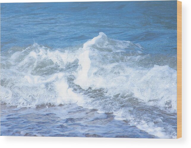 Oceans Wood Print featuring the photograph Small Ocean Wave by Blair Damson