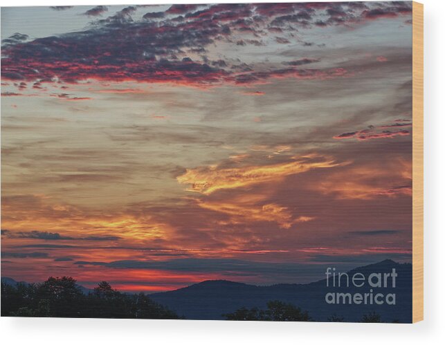 Smoky Mountains Wood Print featuring the photograph Smoky Mountain Sunrise 1 by Phil Perkins