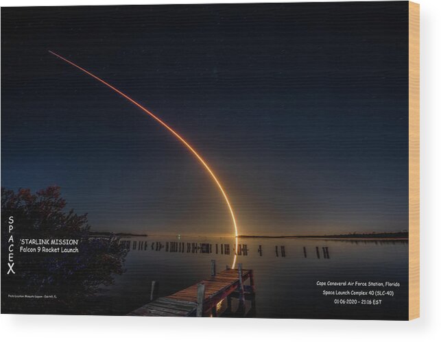  Wood Print featuring the photograph SpaceX by Norman Peay