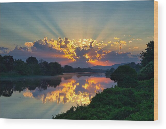 Spectacular Sunrise Wood Print featuring the photograph Spectacular Sunrise by Lynn Hopwood