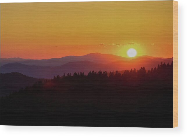 Mountain Wood Print featuring the photograph Sunset for the Win by Go and Flow Photos