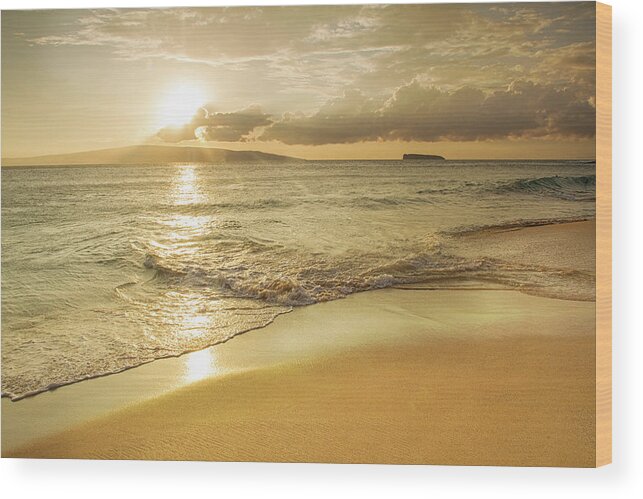 Maui Beach Sunset Wood Print featuring the photograph Sunset in Maui by Kunal Mehra