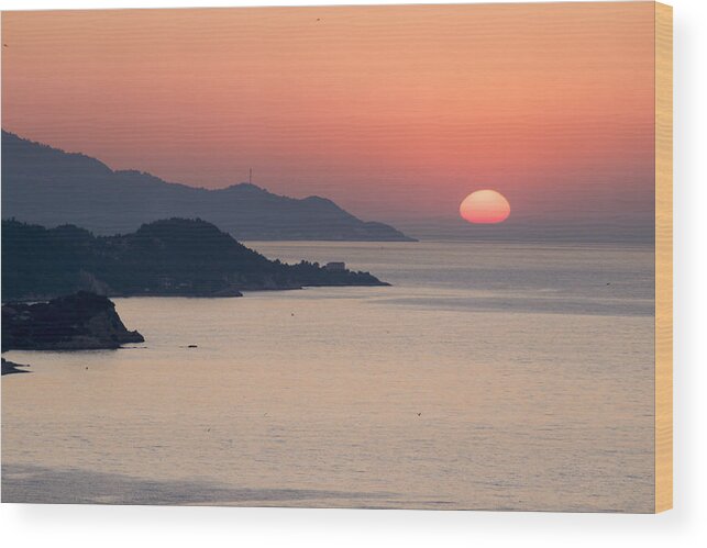 Scenics Wood Print featuring the photograph Sunset in the Aegean sea by George Pachantouris