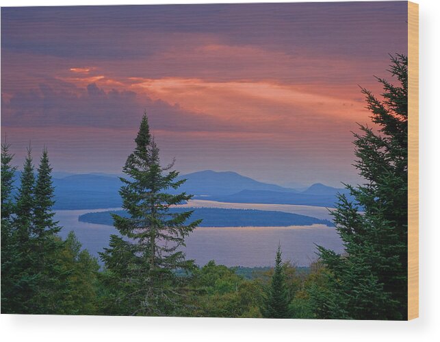 Sun Wood Print featuring the photograph Sunset Over Mooselookmeguntic Lake by Russ Considine