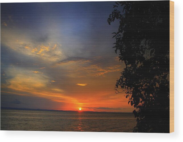 Sunset Over The Congo Wood Print featuring the photograph Sunset Over The Congo by Gene Taylor