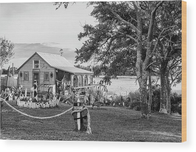 Fish House Wood Print featuring the photograph The Beaufort North Carolina Fish House on Taylor's Creek by Bob Decker