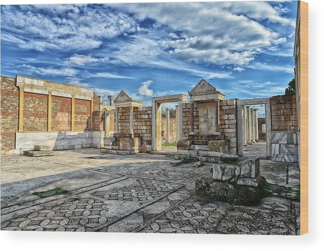 Roman Wood Print featuring the photograph The synagogue main hall in Sardis by Emreturanphoto