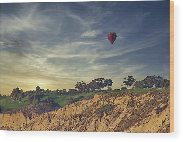 Torrey Pines Golf Course Wood Print featuring the photograph Torrey Pines Golf Course and Hot Air Balloon by Russ Harris