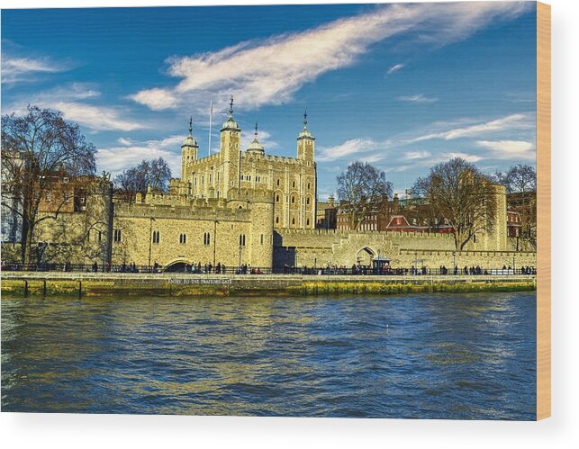 Tower Of London Wood Print featuring the photograph Tower of London by Barry Marsh