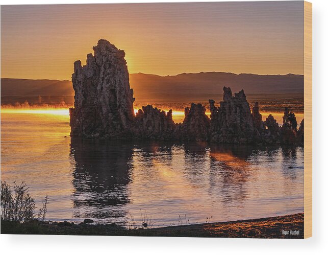 Mono Lake Wood Print featuring the photograph Tufa Sunrise by Ryan Huebel