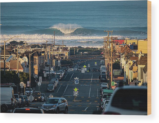  Wood Print featuring the photograph Wave by Louis Raphael