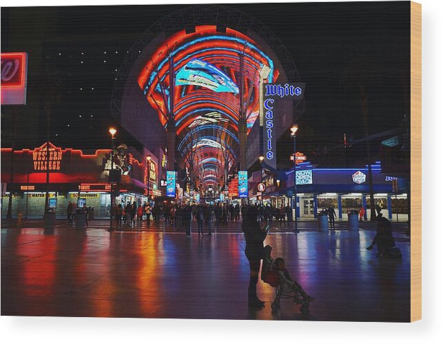  Wood Print featuring the photograph White Castle on Fremont by Rodney Lee Williams