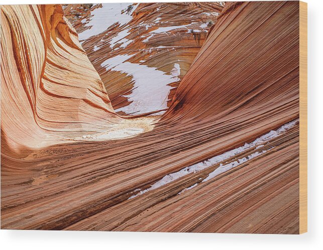 Wave Wood Print featuring the photograph Winter Wave by Bonny Puckett