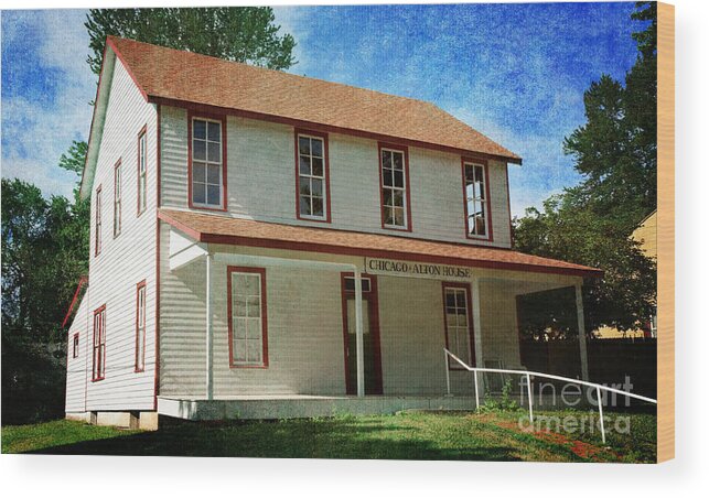 House Historic Wood Print featuring the photograph Chicago And Alton House Blue Springs Missouri by Andee Design