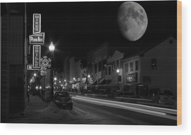 Winter Wood Print featuring the photograph Salem Ohio Winter Moon by David Dufresne