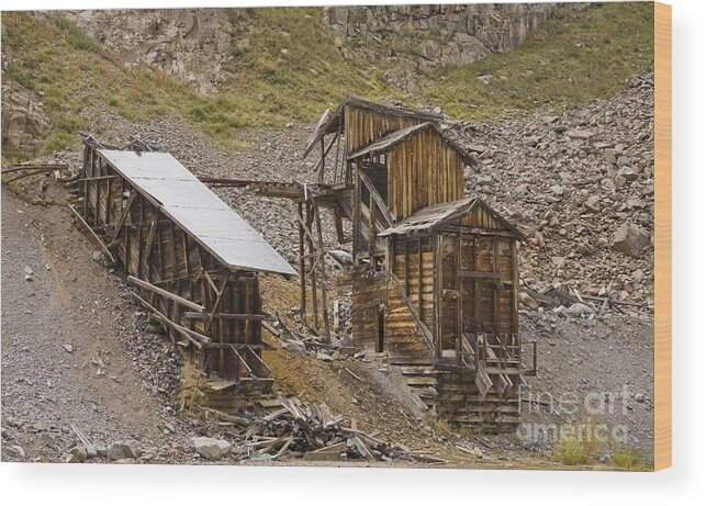 Western Buildings Wood Print featuring the photograph Abandoned Mine by Tim Mulina