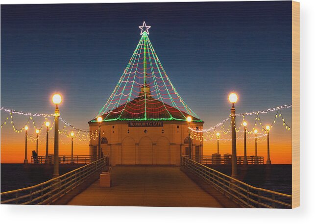 Christmas Wood Print featuring the photograph Manhattan Pier Christmas Lights by Michael Hope